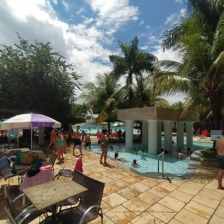 Lacqua Diroma, Mais Parque Acquatico Com Piscina De Ondas กัลดัสโนวัส ภายนอก รูปภาพ