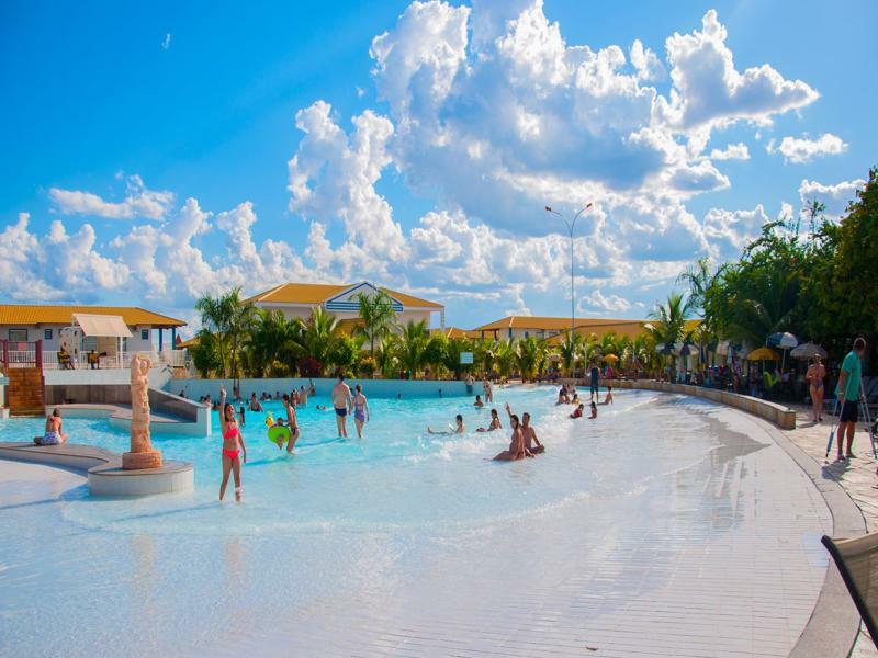 Lacqua Diroma, Mais Parque Acquatico Com Piscina De Ondas กัลดัสโนวัส ภายนอก รูปภาพ